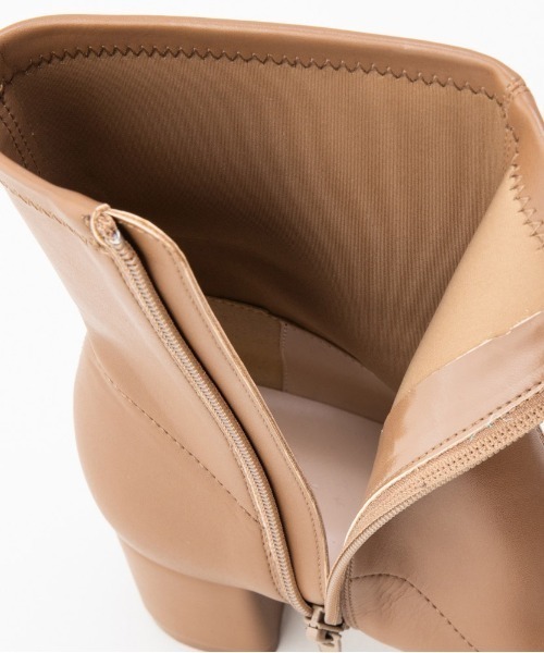 LE VERNIS（ル・ベルニ）の「LE VERNIS(ル・ベルニ)Square stretch boots（ブーツ・レディース・ブラウン/ベージュ・24.5/24/23.5/23）」の19枚目の写真