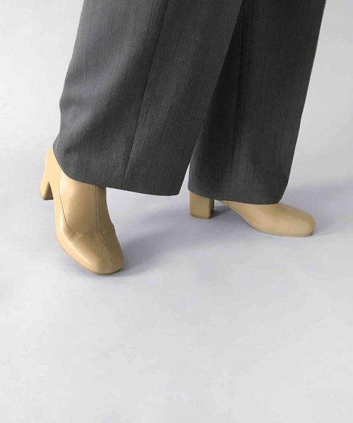 LE VERNIS（ル・ベルニ）の「LE VERNIS(ル・ベルニ)Square stretch boots（ブーツ・レディース・ブラウン/ベージュ・24.5/24/23.5/23）」の5枚目の写真