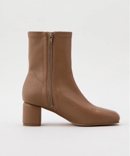 LE VERNIS（ル・ベルニ）の「LE VERNIS(ル・ベルニ)Square stretch boots（ブーツ・レディース・ブラウン/ベージュ・24.5/24/23.5/23）」の15枚目の写真