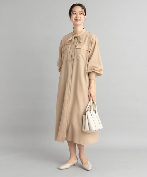 URBAN RESEARCH DOORS(アーバンリサーチドアーズ)の「ボウタイワークシャツワンピース(ワンピース・レディース・ネイビー/ベージュ・MEDIUM)」の4枚目の写真