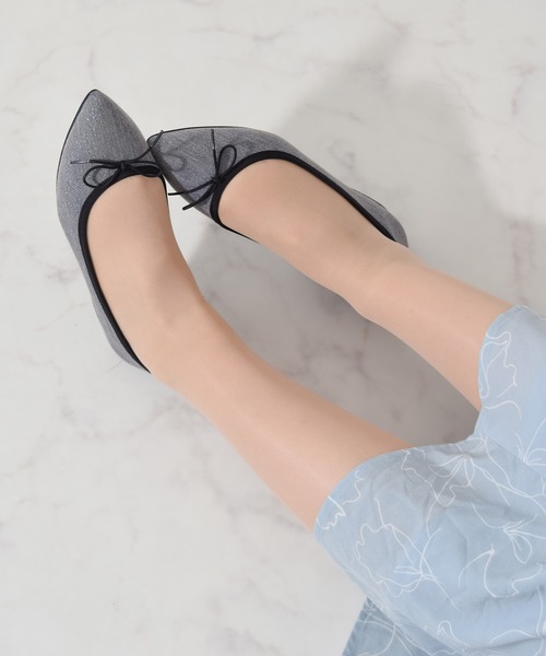 Bridget Birkin(ブリジットバーキン)の「【Bridget Birkin】ポインテッドリボンバレエシューズ(551527)(バレエシューズ・レディース・ゴールド系その他/シルバー系その他/ブラック系その他・23.5/24/23/22.5/24.5)」の7枚目の写真