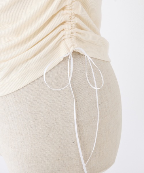 one after another NICE CLAUP（ワンアフターアナザーナイスクラップ）の「ドロストリボンオフショルトップス【ZOZO限定商品】（Tシャツ/カットソー・レディース・ピンク/アイボリー/チャコールグレー/モカ・FREE）」の16枚目の写真