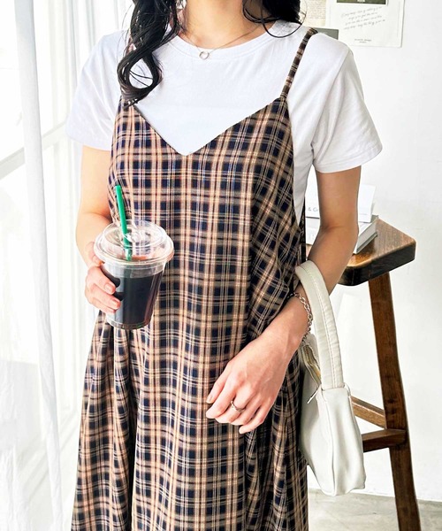 GeeRA(ジーラ)の「チェックフレアーボリュームキャミワンピース(ワンピース・レディース・ネイビー/ブラウン・LARGE/MEDIUM)」の9枚目の写真