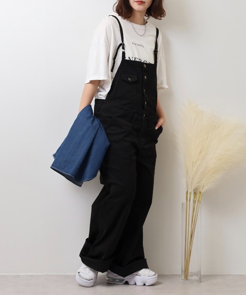atONE(アットワン)の「ツイルサロペットワイドパンツ(サロペット/オーバーオール・レディース・カーキ/ベージュ/ブラック・M/4L/3L/LL/L)」の16枚目の写真