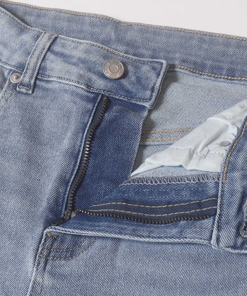 coca（coca）（コカ）の「しゃがめるワイドストレートデニム（デニムパンツ・レディース・ブルー/ライトブルー・S/L/M）」の15枚目の写真