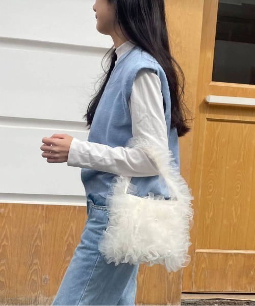 L LABEL(エルラベル)の「パール付チュールフリルミニトートバッグ(トートバッグ・レディース・グレー/アイボリー/ブラック・FREE)」の14枚目の写真