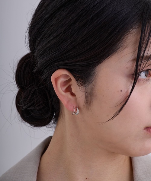 CALIN　STANDARD（カリンスタンダード）の「◆金属アレルギー対応◆◆made in japan◆【痛くない】【落ちにくい】【ストレスフリーな着け心地】カール　ミニループフィットイヤリング（イヤリング・レディース・ゴールド/ピンクゴールド/シルバー・FREE）」の7枚目の写真