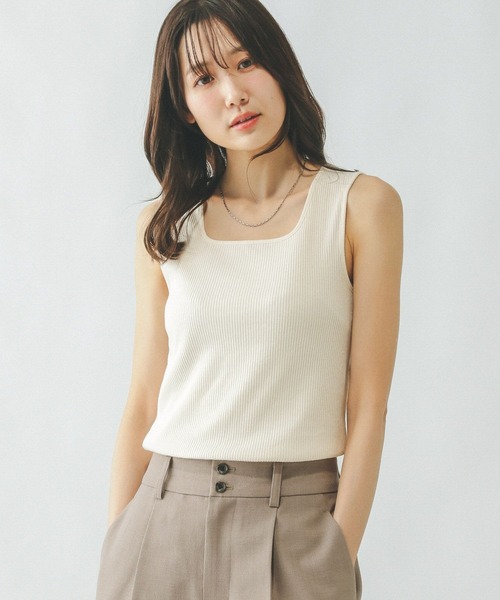 GLOBAL WORK（グローバルワーク）の「Beauteeスクエアタンク/289845（タンクトップ・レディース・アイボリー/その他/ブラック/オフホワイト/キャメル/チョコ・SMALL/X-SMALL/LARGE/XX-LARGE/X-LARGE/MEDIUM）」の8枚目の写真