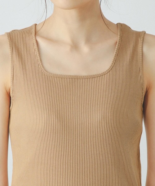 GLOBAL WORK（グローバルワーク）の「Beauteeスクエアタンク/289845（タンクトップ・レディース・アイボリー/その他/ブラック/オフホワイト/キャメル/チョコ・SMALL/X-SMALL/LARGE/XX-LARGE/X-LARGE/MEDIUM）」の18枚目の写真