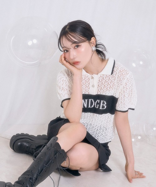 ANDGEEBEE（アンジービー）の「透かし編みポロニット（ポロシャツ・レディース・ブラック/アイボリー・FREE）」の6枚目の写真