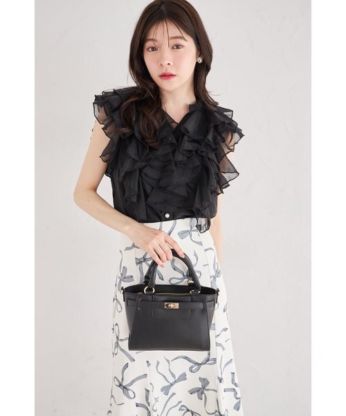 tocco closet(トッコ クローゼット)の「パール釦ラッフルフリルシアーブラウス(シャツ/ブラウス・レディース・ブラック/オフホワイト/ブルー・M)」の13枚目の写真