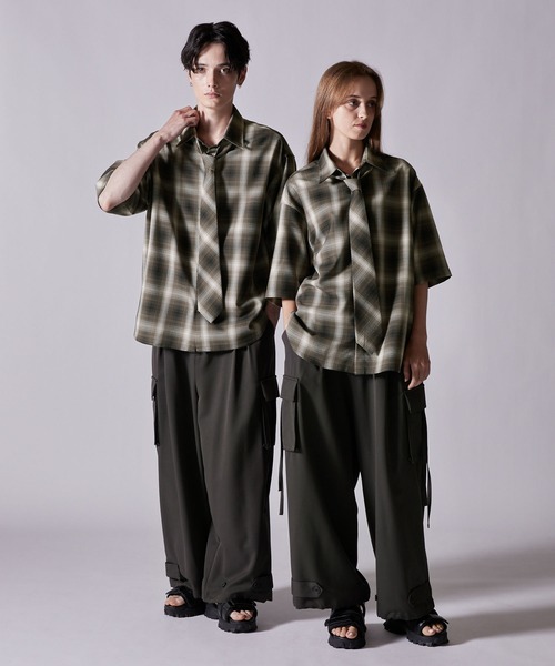 CLEL(クレイル)の「【CLEL】Loose Herringbone Check Shirt & Tie/ルーズ ヘリンボーンチェックシャツ&ネクタイ(シャツ/ブラウス・メンズ・ブラック系1/グレー系1/ブラウン系1・XS/S/M/L)」の6枚目の写真