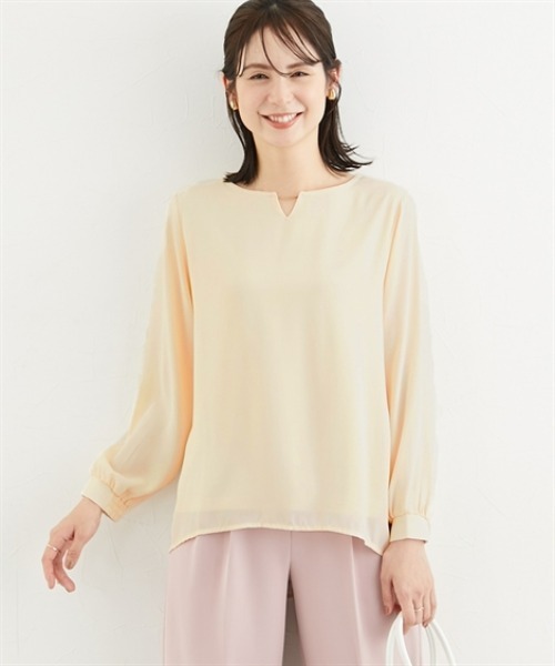 7days Life Styling（セブンデイズライフスタイリング）の「【吸汗速乾カットソー裏地付】シフォンジョーゼット金具付きブラウス<大きいサイズ有>（シャツ/ブラウス・レディース・ライトグレー/ネイビー/オフホワイト/クリーム・LL/3L/S/M/L）」の3枚目の写真