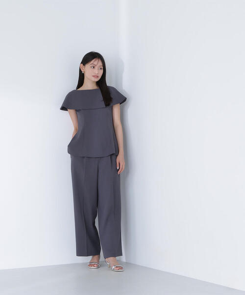 NATURAL BEAUTY BASIC(ナチュラルビューティーベーシック)の「ケープカラーブラウス&パンツ(パンツドレス・レディース・ベージュ/チャコールグレー・P/S/MEDIUM/SMALL)」の12枚目の写真