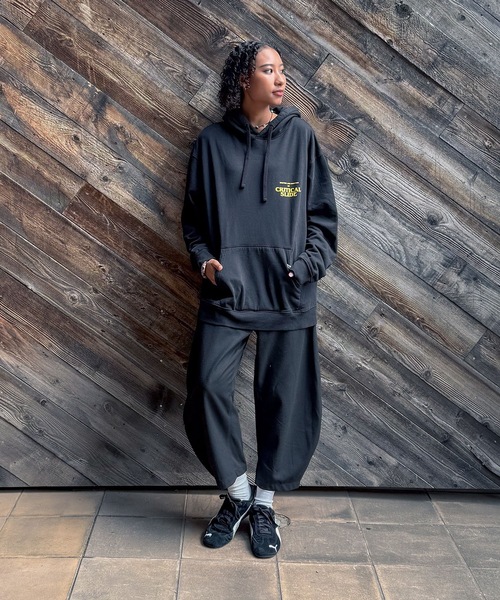 TCSS(ティーシーエスエス)の「HOODIE /Critical Slide(クリティカルスライド)TCSSブランドロゴバックプリントプルオーバーパーカー・フーディ(パーカー・メンズ・ホワイト/ブラック/オレンジ・MEDIUM/LARGE/X-LARGE)」の10枚目の写真