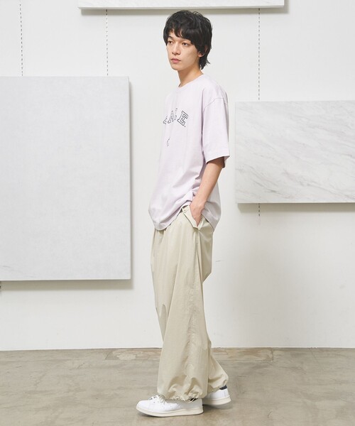 J.PRESS YORK STREET(ジェイプレスヨークストリート)の「【UNISEX】YALEブルドックプリント Tシャツ(Tシャツ/カットソー・メンズ・ホワイト系/ネイビー系/ライラック系・SMALL/MEDIUM/LARGE)」の15枚目の写真