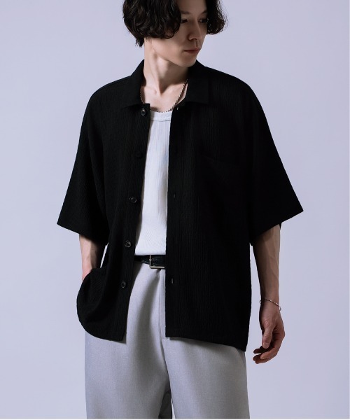 Crownor(クラウノアー)の「プリーツ 半袖シャツ(シャツ/ブラウス・メンズ・ブラウン/ブラック/ブルーグリーン・LARGE/MEDIUM)」の11枚目の写真