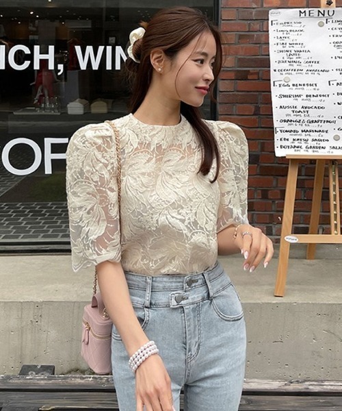LETee(レティー)の「レースブラウス エレガントにもカジュアルにも(シャツ/ブラウス・レディース・ホワイト/ベージュ/ブラック・FREE)」の11枚目の写真