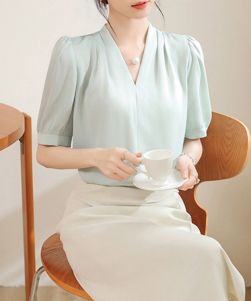 Lace Ladies（レースレディース）の「Vネック タック パフスリーブ 半袖 ブラウス（シャツ/ブラウス・レディース・アイボリー/ミント・M/XL/S）」の5枚目の写真