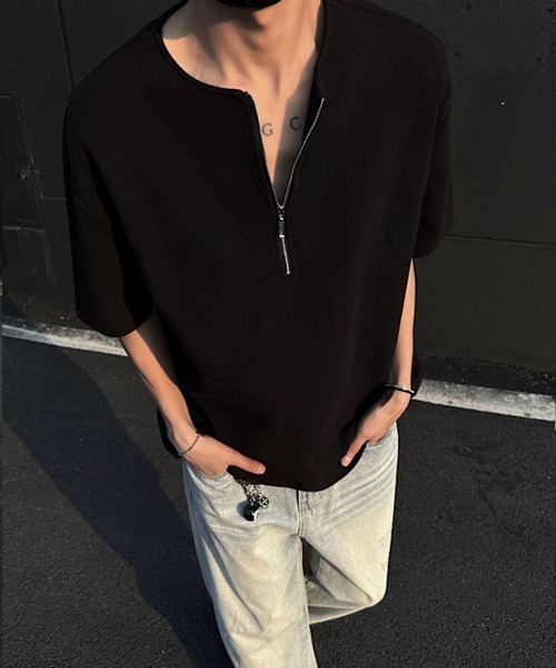 Ressaca(レサーカ)の「オーバーサイズハーフジップTシャツ(Tシャツ/カットソー・メンズ・ホワイト/ブラック/グレー・M/L/XL)」の3枚目の写真