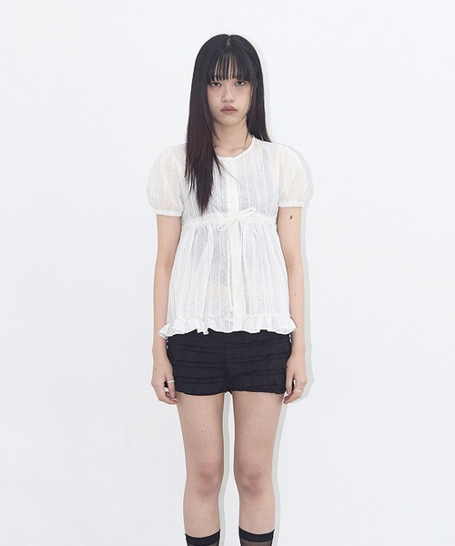 FANCY CLUB(ファンシークラブ)の「FANCY CLUB/ファンシークラブ SHIRRING PUFF BLOUSE ブラウス(シャツ/ブラウス・レディース・ホワイト・ONE SIZE)」の6枚目の写真