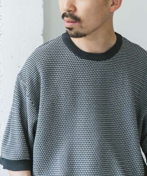 URBAN RESEARCH DOORS（アーバンリサーチドアーズ）の「変形鹿の子ニットTシャツ（Tシャツ/カットソー・メンズ・ダークグレー/ライトグレー・MEDIUM/LARGE）」の11枚目の写真