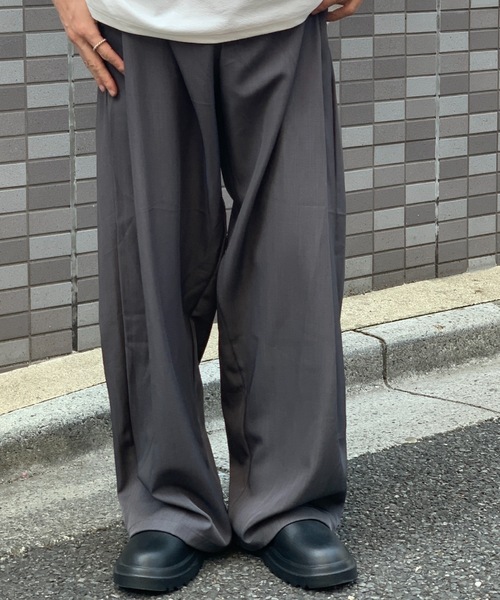 〘最安値〙MR NEARLY 変形 ワイド スラックス ブラック 最安値〙MR NEARLY 変形 ワイド スラックス ブラック