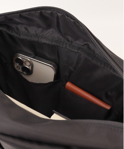 SCANDINAVIAN FOREST(スカンジナビアン・フォレスト)の「SCANDINAVIAN FOREST ビッグショルダーバッグ(ショルダーバッグ・レディース・チャコール/ダークネイビー/グリーン系その他/ブラック/ピンク・FREE)」の10枚目の写真