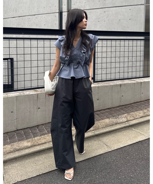 SHIRRING RUFFLE PEPLUM トップス / ブルー（シャツ/ブラウス