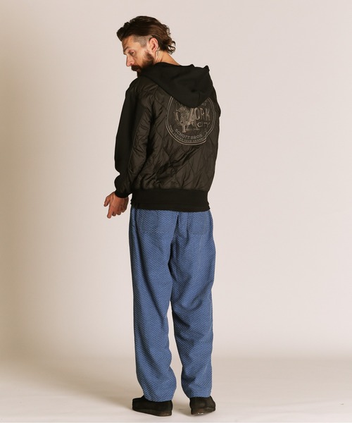 schott(ショット)の「Schott/ショット/QUILTED COMBI. ZIP HOODED/キルティング コンビ ジップパーカー(パーカー・メンズ・オートミール/ブラック/ブルーグレー・M/L/XL/2XL)」の14枚目の写真