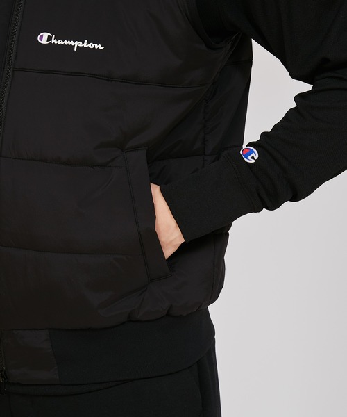 Champion Golf(チャンピオンゴルフ)の「【Champion/チャンピオン】メンズ GOLF ジップベスト(ベスト・メンズ・ブラック/ネイビー/グリーン・X-LARGE/LARGE/MEDIUM)」の6枚目の写真