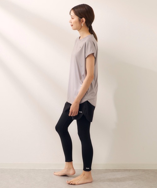 FILA（フィラ）の「マルチウェイ セットアップ 3点セット (ラッシュガード / フィットネスフェア)（ラッシュガード・レディース・ホワイト系/ダークパープル/ミント/ベージュ/グレー系/ブラック×ピンク・SMALL/MEDIUM/X-LARGE/LARGE/XXXX-LARGE/XXX-LARGE/XX-LARGE）」の9枚目の写真