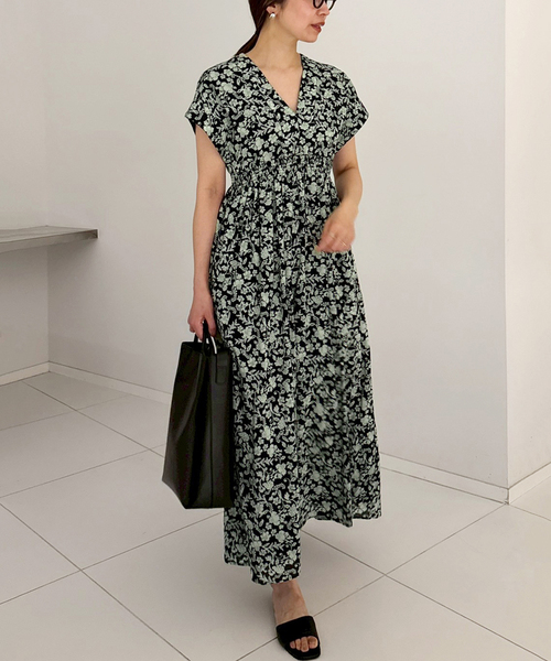 plage(プラージュ)の「《六本木店・WEB限定》MARIHA / マリハ ナツノヒカリドレス(ワンピース・レディース・ブラック・34)」の1枚目の写真