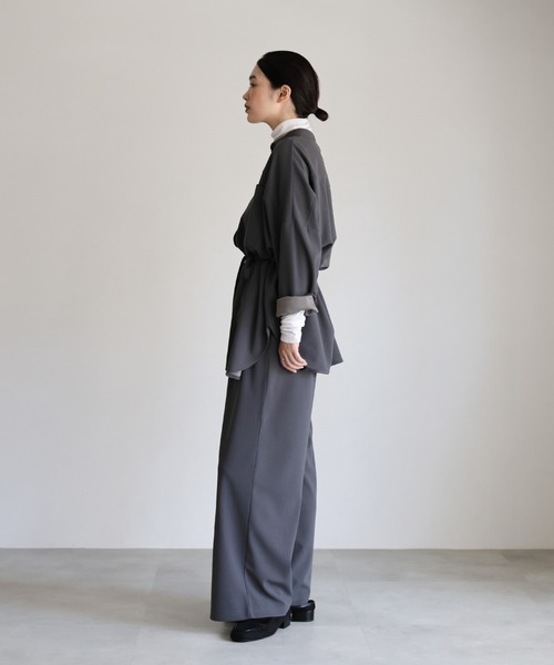 select MOCA Et（セレクトモカエト）の「【Et】Cut-out Georgette Blouse Pants Set（セットアップ・レディース・チャコール/ベージュ/ブラウン・LARGE/MEDIUM）」の7枚目の写真