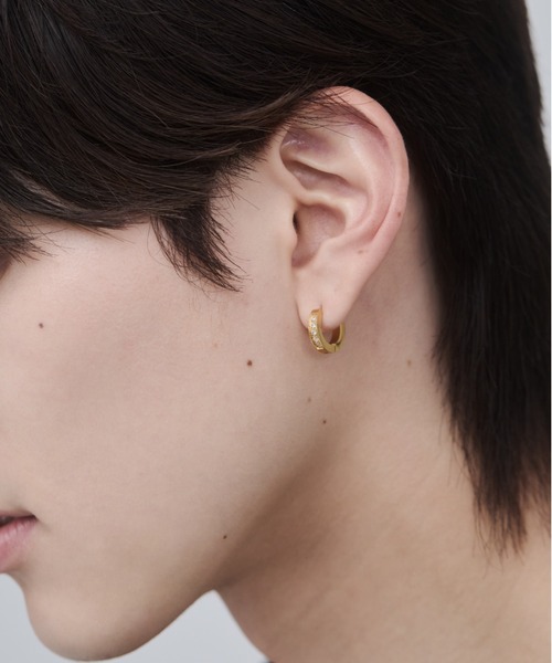 WYZ surgical stainless(ダブリューワイジィーサージカルステンレス)の「【 金属アレルギー対応 】ビジューフープピアス サージカルステンレス(両耳用)(ピアス(両耳用)・メンズ・シルバー/ゴールド・FREE)」の11枚目の写真