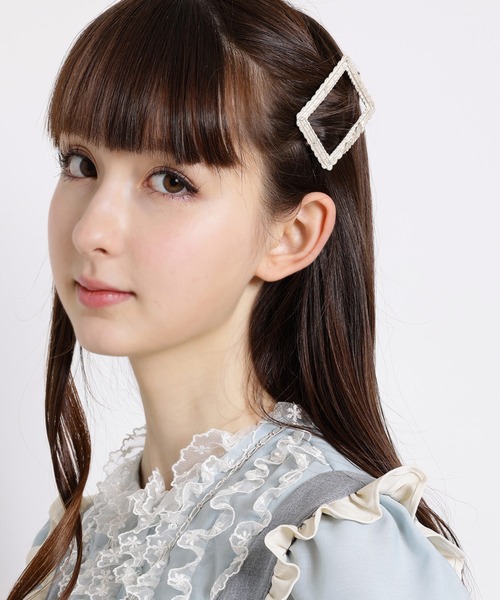 MILK(ミルク)の「フレーム ヘアーデコ(バレッタ/ヘアクリップ・レディース・B/A/C・FREE)」の2枚目の写真
