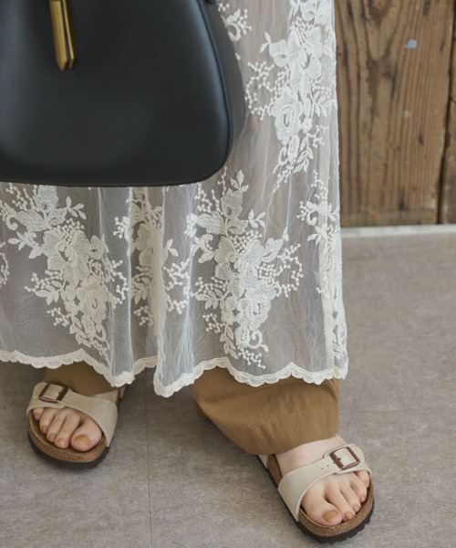 Crisp（クリスプ）の「Vネックチュールレースワンピース（ワンピース・レディース・ブラック/ナチュラル・FREE）」の15枚目の写真