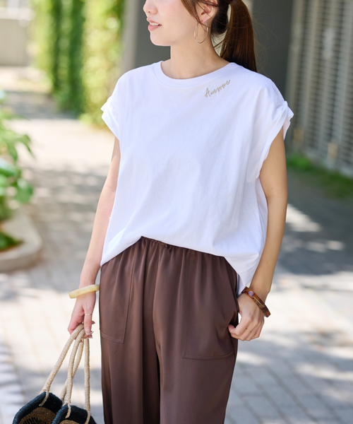JOURNAL STANDARD relume(ジャーナルスタンダード レリューム)の「《追加2》刺繍ロゴフレンチTEE(Tシャツ/カットソー・レディース・ホワイト×ホワイト・FREE)」の5枚目の写真
