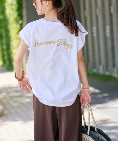 JOURNAL STANDARD relume(ジャーナルスタンダード レリューム)の「《追加2》刺繍ロゴフレンチTEE(Tシャツ/カットソー・レディース・ホワイト×ホワイト・FREE)」の8枚目の写真