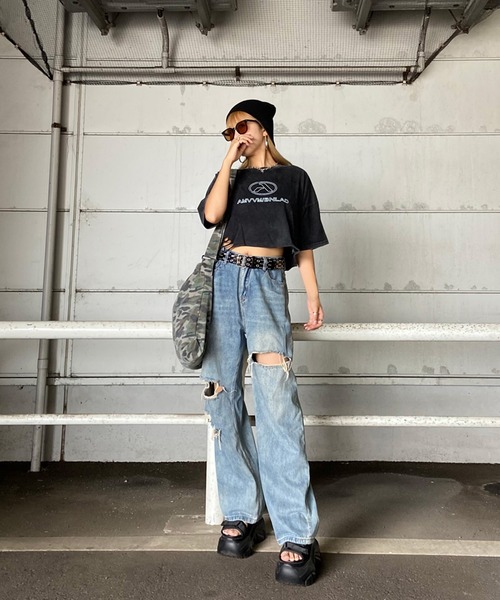non-hedge(ノンヘッジ)の「ブリーチロゴショート丈Tシャツ(Tシャツ/カットソー・レディース・ブラック×ホワイト/ピンク/ブラック×ブラック/ブラック・FREE)」の5枚目の写真