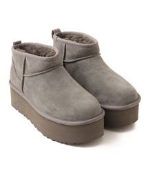 UGG（アグ）の「UGG W CLASSIC ULTRA MINI / アグ クラシック ウルトラ ミニ プラットフォーム（ブーツ）」