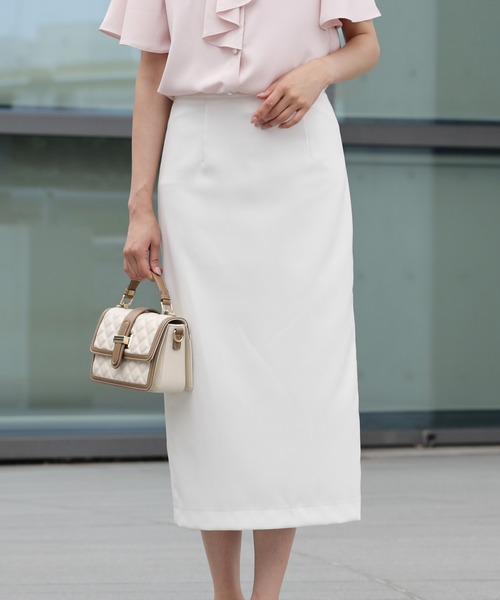 DRESS PLUS(ドレスプラス)の「深スリットのきれいめタイトスカート(スカート・レディース・ベージュ/ブラック/ホワイト・M/S/L)」の1枚目の写真