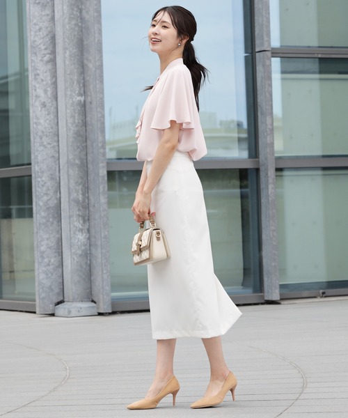 DRESS PLUS(ドレスプラス)の「深スリットのきれいめタイトスカート(スカート・レディース・ベージュ/ブラック/ホワイト・M/S/L)」の16枚目の写真