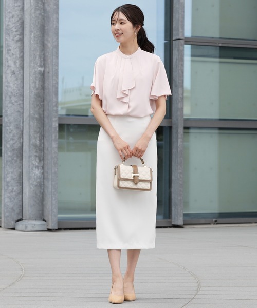 DRESS PLUS(ドレスプラス)の「深スリットのきれいめタイトスカート(スカート・レディース・ベージュ/ブラック/ホワイト・M/S/L)」の19枚目の写真