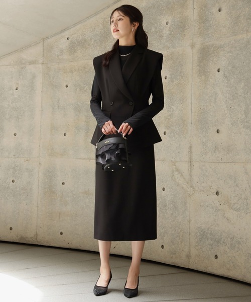 DRESS PLUS(ドレスプラス)の「深スリットのきれいめタイトスカート(スカート・レディース・ベージュ/ブラック/ホワイト・M/S/L)」の7枚目の写真