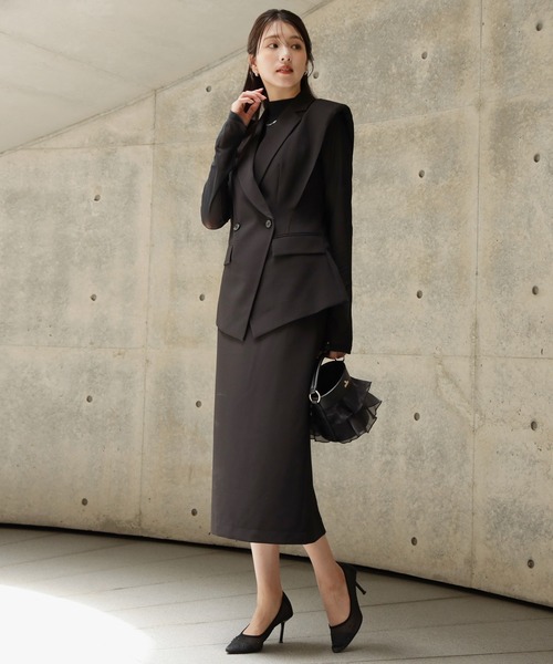 DRESS PLUS(ドレスプラス)の「深スリットのきれいめタイトスカート(スカート・レディース・ベージュ/ブラック/ホワイト・M/S/L)」の8枚目の写真