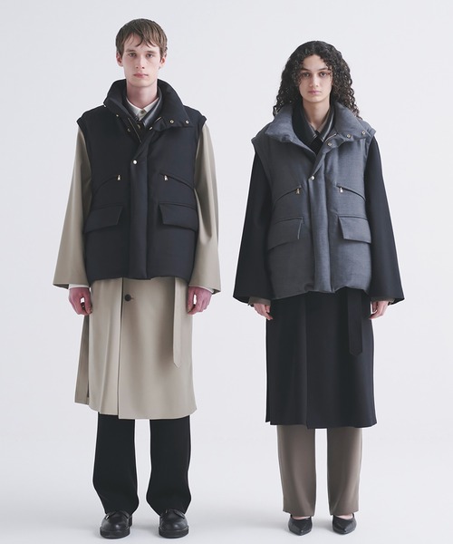 CULLNI(クルニ)の「High Count Twill Removable Sleeves Down Jacket(ダウンジャケット/コート・メンズ・グレー/ブラック・1/2/0)」の3枚目の写真