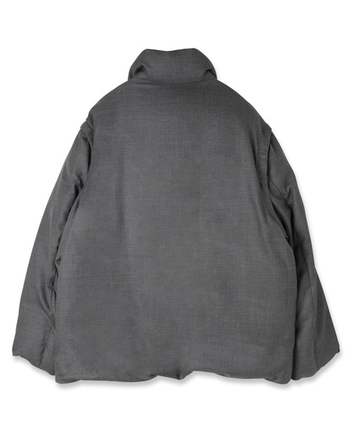 CULLNI(クルニ)の「High Count Twill Removable Sleeves Down Jacket(ダウンジャケット/コート・メンズ・グレー/ブラック・1/2/0)」の6枚目の写真