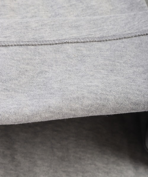 FOG ESSENTIALS(エフオージーエッセンシャルズ)の「Fear of God Essentials フィアオブゴッド エッセンシャルズ バックロゴ 半袖Tシャツ(Tシャツ/カットソー・メンズ・ブラック/グレー・XS/S/M/L)」の5枚目の写真