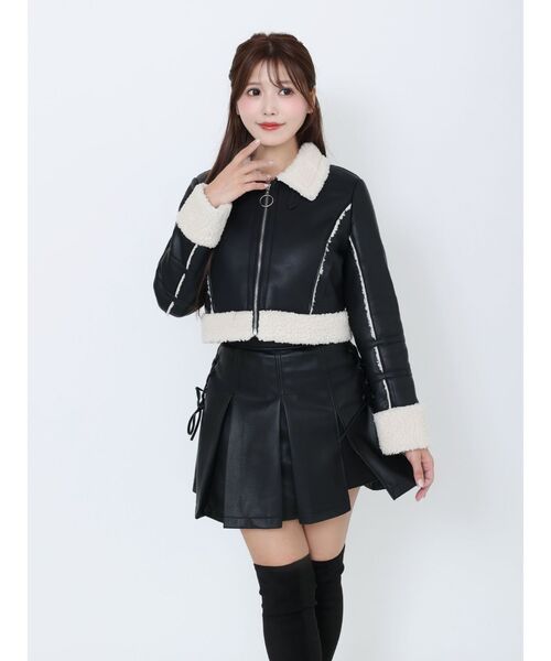 EATME(イートミー)の「フェイクムートンショートブルゾン(ブルゾン・レディース・アイボリー/ブラック/キャメル・FREE)」の11枚目の写真